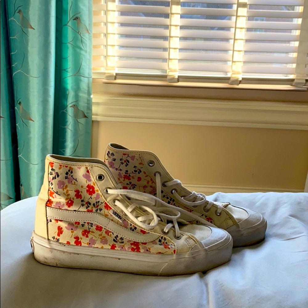 LEILA floral off white vans